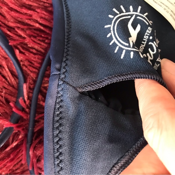 Hollister® Be the Sunshine Navy Blue Embroidered  Floral Strappy Swim Top S - Picture 4 of 11